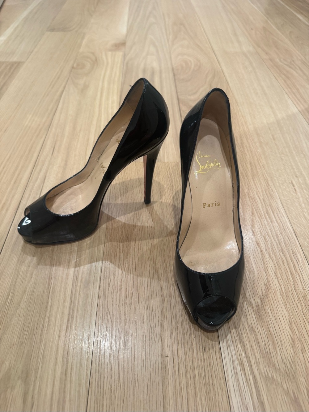 Christian Louboutin Very Prive 120 cm Black Patent Leather Peep-Toe Stilettos